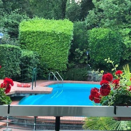 Residence Villa Alba Room Nr 221 Gardone Riviera Bagian luar foto
