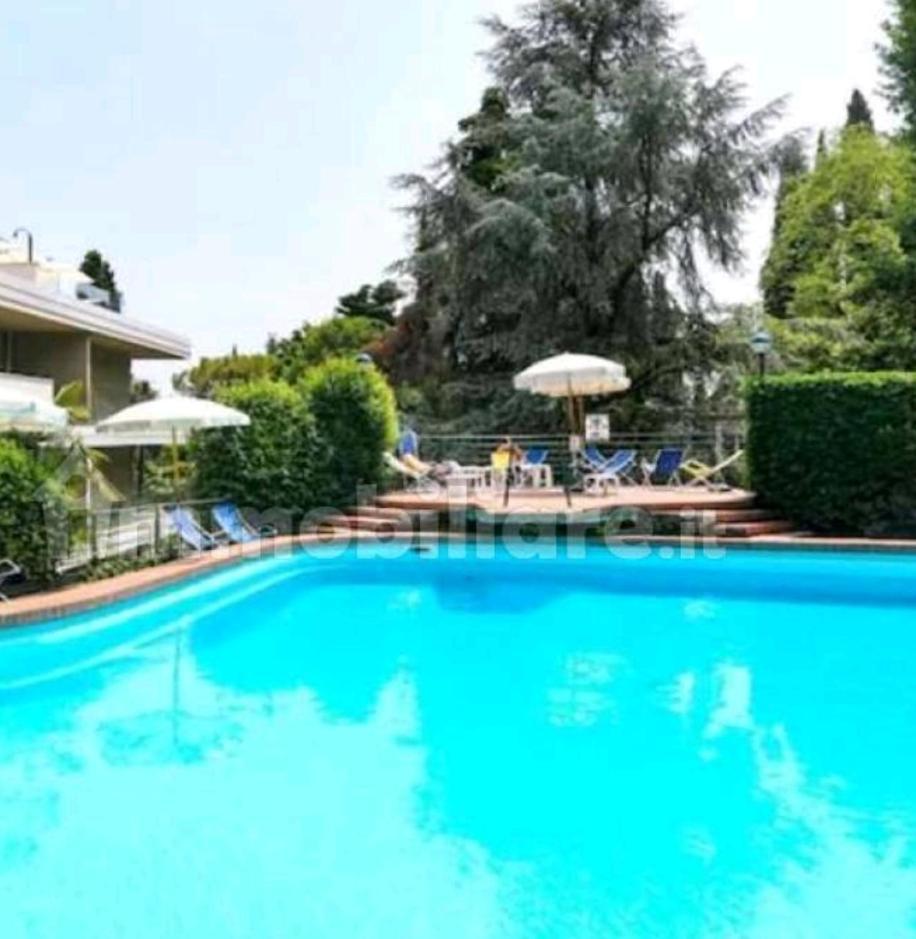 Residence Villa Alba Room Nr 221 Gardone Riviera Bagian luar foto